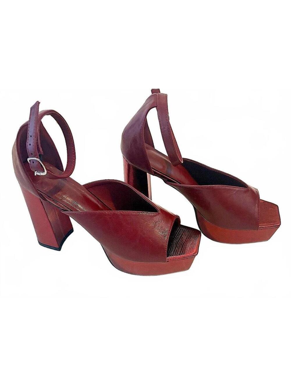 Sexy Burgundy Platform Heels with Metallic Details and Ankle Strap Size 11